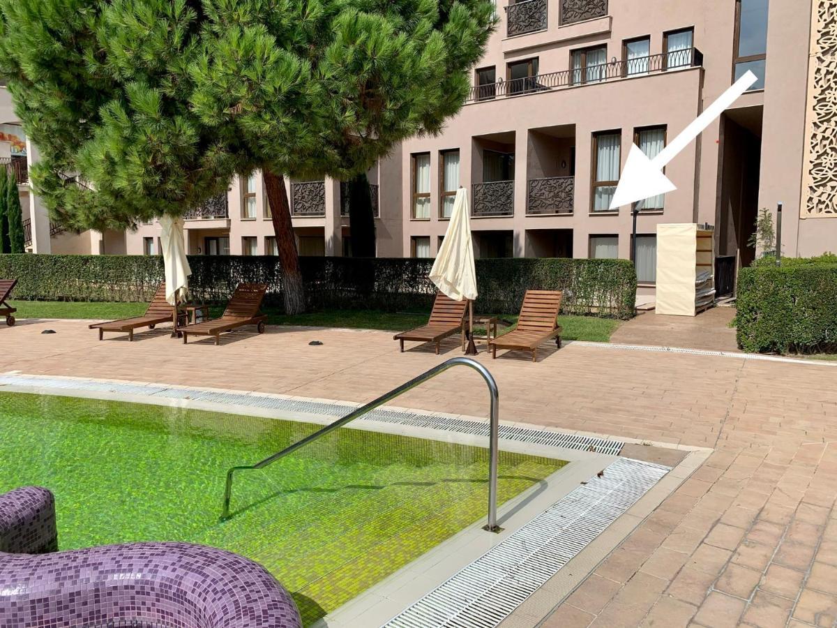 Royal Beach Apartments - 5M To Pool, 100M To Beach サニービーチ エクステリア 写真