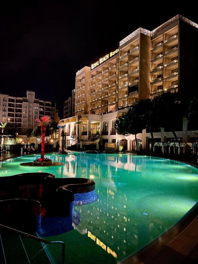 Royal Beach Apartments - 5M To Pool, 100M To Beach サニービーチ エクステリア 写真